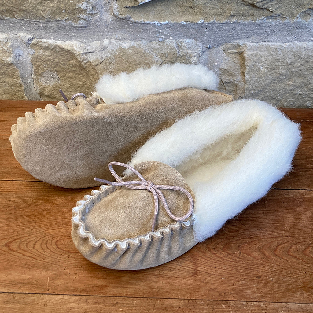 Moccasin style cheap slippers ladies